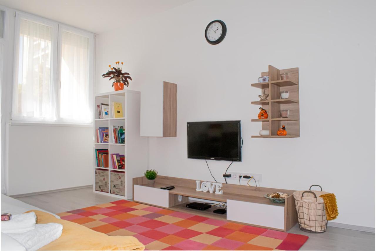Fodormenta Residence Eger Exterior photo
